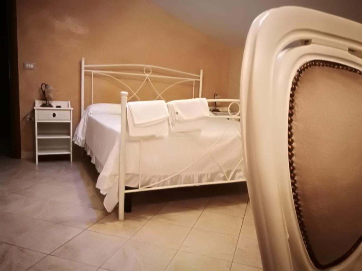 La Rosa Del Barone Bed & Breakfast Cancellara Dış mekan fotoğraf